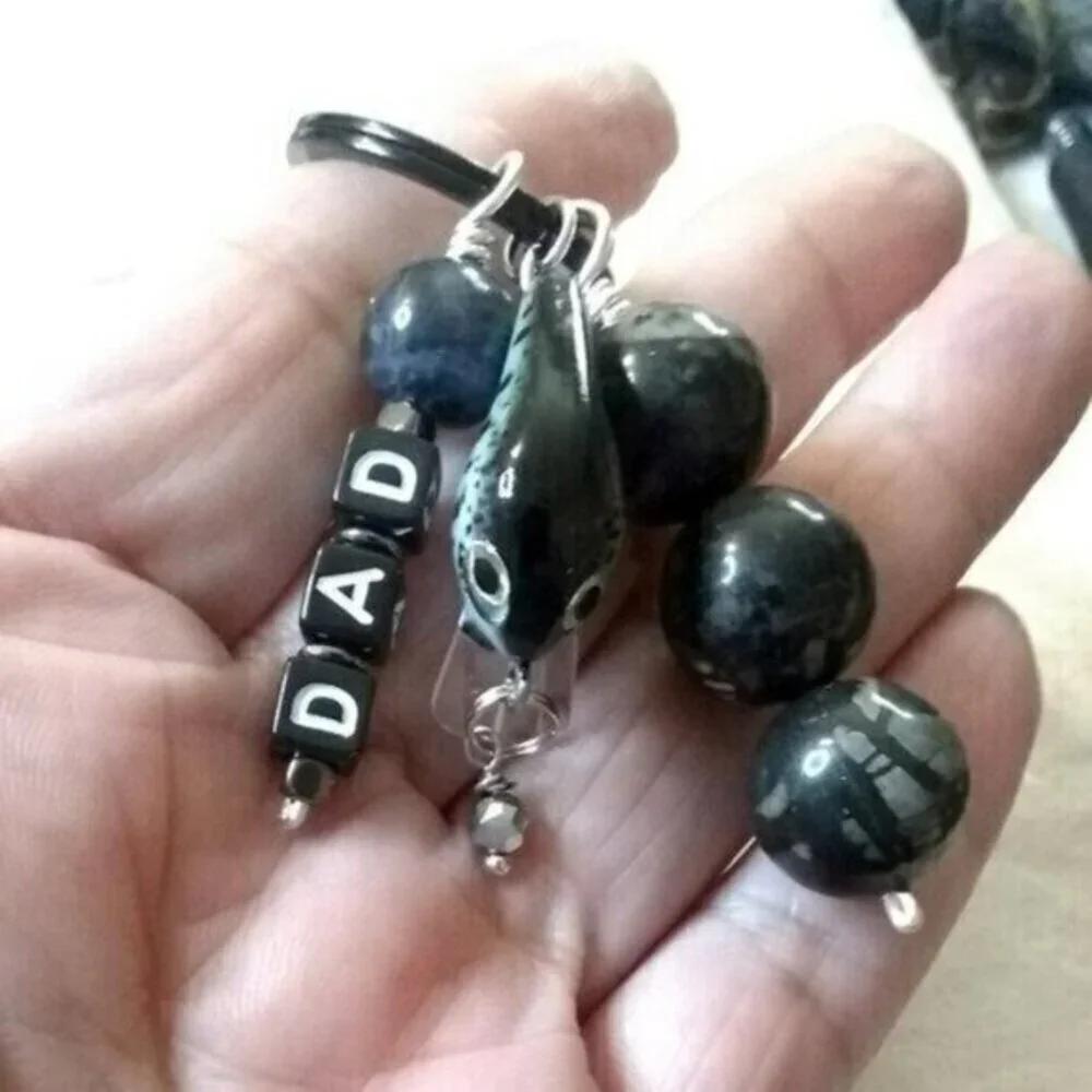 DAD! Personalized Fishing Lure Key Chain - Beaded Black + Gray Fish Key Ring